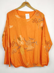 Buy online pre-used pre-loved 100% authentic & Original branded Unknown Brand (SWT-1696) available in Pakistan. Top international brands avilable.