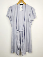 Buy online pre-used pre-loved 100% authentic & Original branded Limited (SWT-1729) available in Pakistan. Top international brands avilable.