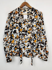 Buy online pre-used pre-loved 100% authentic & Original branded Blind Date (SWT-1863) available in Pakistan. Top international brands avilable.