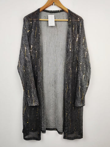 Buy online pre-used pre-loved 100% authentic & Original branded Unknown Brand (SWT-1890) available in Pakistan. Top international brands avilable.
