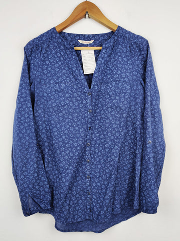 Buy online pre-used pre-loved 100% authentic & Original branded Camaieu (SWT-1891) available in Pakistan. Top international brands avilable.