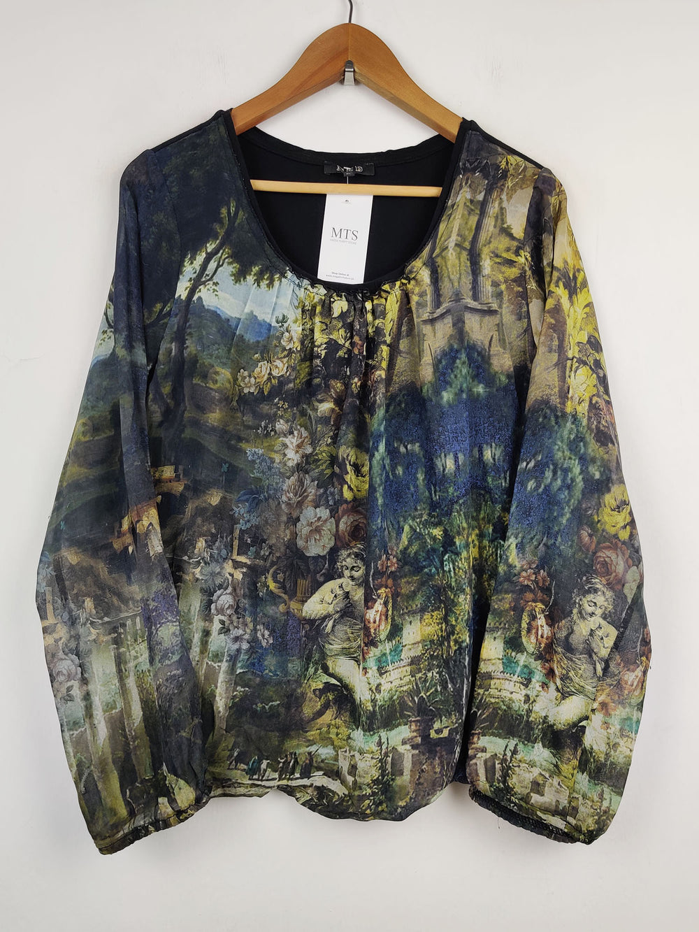 Buy online pre-used pre-loved 100% authentic & Original branded Ned (SWT-1977) available in Pakistan. Top international brands avilable.