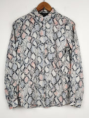 Buy online pre-used pre-loved 100% authentic & Original branded New Look (SWT-2133) available in Pakistan. Top international brands avilable.