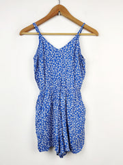 Buy online pre-used pre-loved 100% authentic & Original branded H&M (SWT-2296) available in Pakistan. Top international brands avilable.