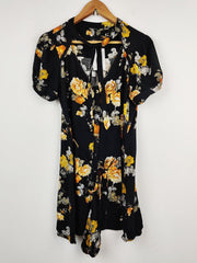 Buy online pre-used pre-loved 100% authentic & Original branded River Island (SWT-2375) available in Pakistan. Top international brands avilable.