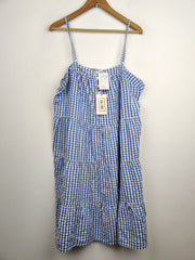 Buy online pre-used pre-loved 100% authentic & Original branded Monsoon (SWT-2524) available in Pakistan. Top international brands avilable.