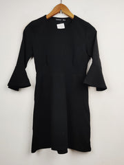 Buy online pre-used pre-loved 100% authentic & Original branded Boohoo (SWT-2773) available in Pakistan. Top international brands avilable.