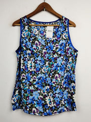 Buy online pre-used pre-loved 100% authentic & Original branded Unknown Brand (SWT-2808) available in Pakistan. Top international brands avilable.