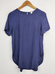 Buy online pre-used pre-loved 100% authentic & Original branded H&M (SWT-2817) available in Pakistan. Top international brands avilable.