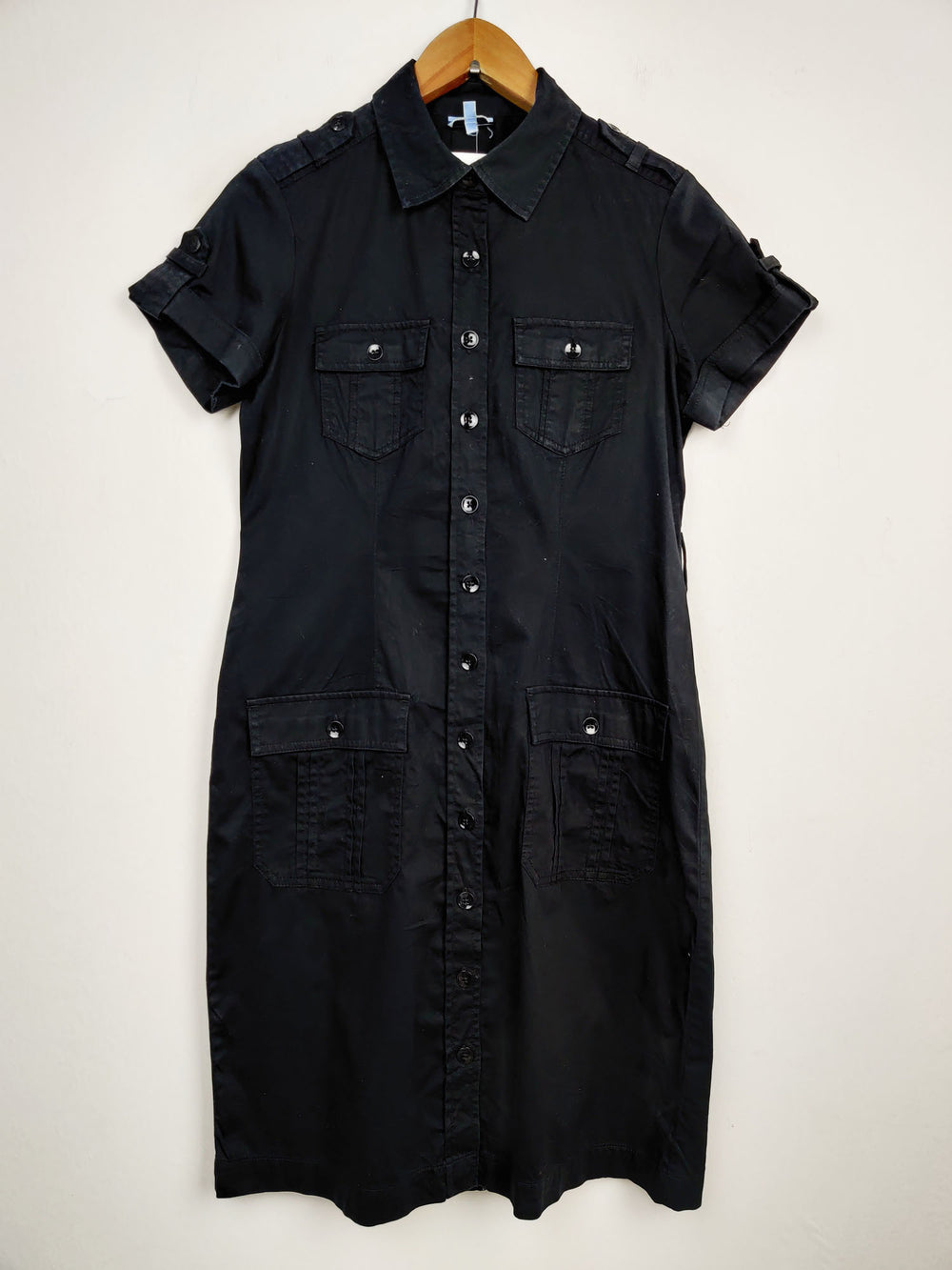 Buy online pre-used pre-loved 100% authentic & Original branded Oasis (SWT-2921) available in Pakistan. Top international brands avilable.