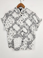 Buy online pre-used pre-loved 100% authentic & Original branded New Look (SWT-2929) available in Pakistan. Top international brands avilable.