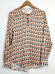 Buy online pre-used pre-loved 100% authentic & Original branded Louis And Mih (SWT-3012) available in Pakistan. Top international brands avilable.