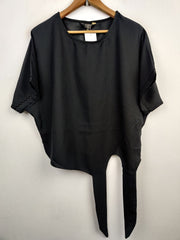 Buy online pre-used pre-loved 100% authentic & Original branded Lipsy (SWT-3216) available in Pakistan. Top international brands avilable.