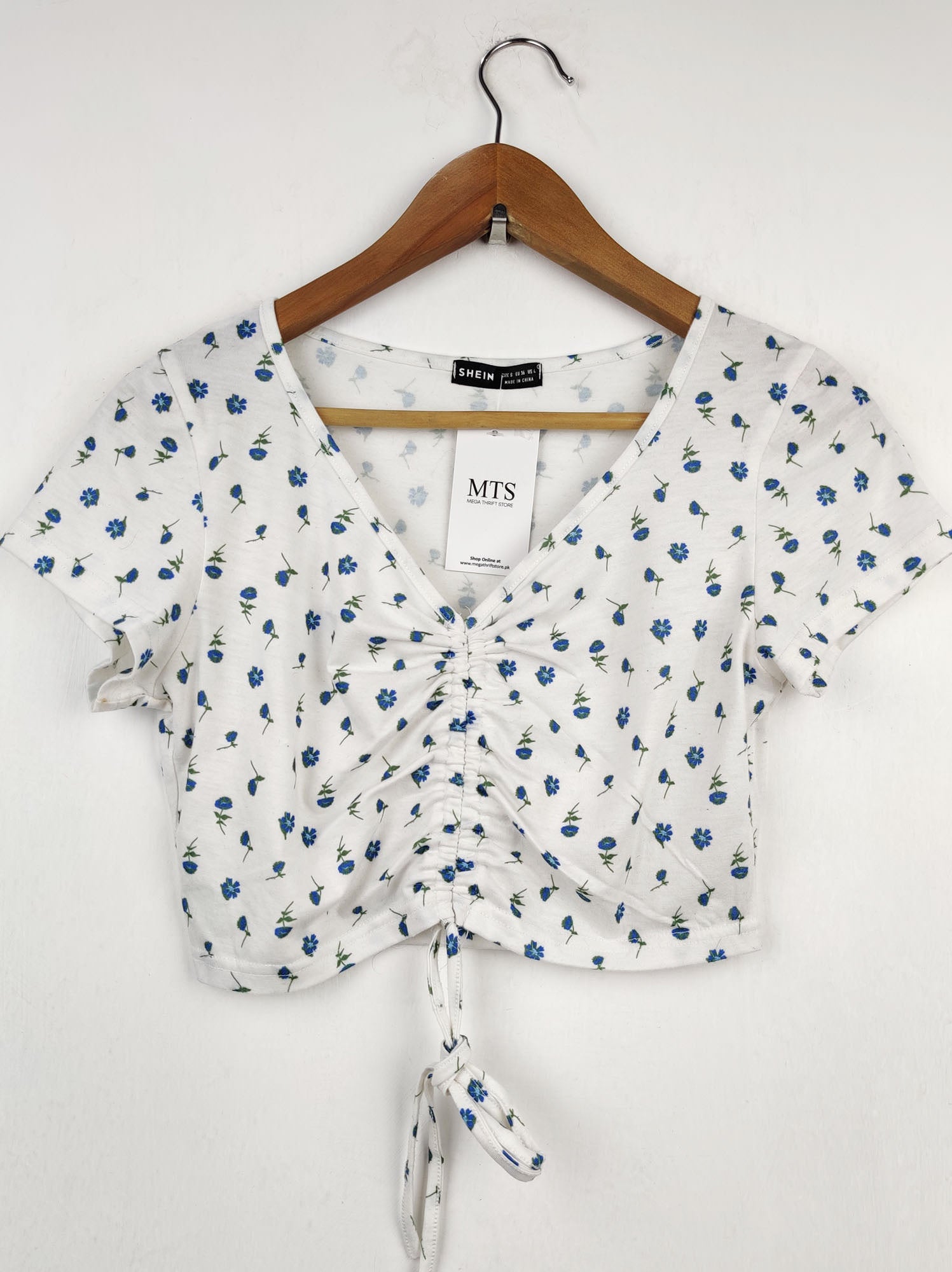 Buy online pre-used pre-loved 100% authentic & Original branded Shein (SWT-3359) available in Pakistan. Top international brands avilable.