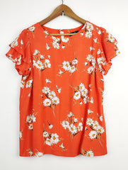 Buy online pre-used pre-loved 100% authentic & Original branded Wallis (SWT-3433) available in Pakistan. Top international brands avilable.