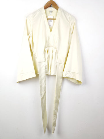 Buy online pre-used pre-loved 100% authentic & Original branded River Island (SWT-3607) available in Pakistan. Top international brands avilable.