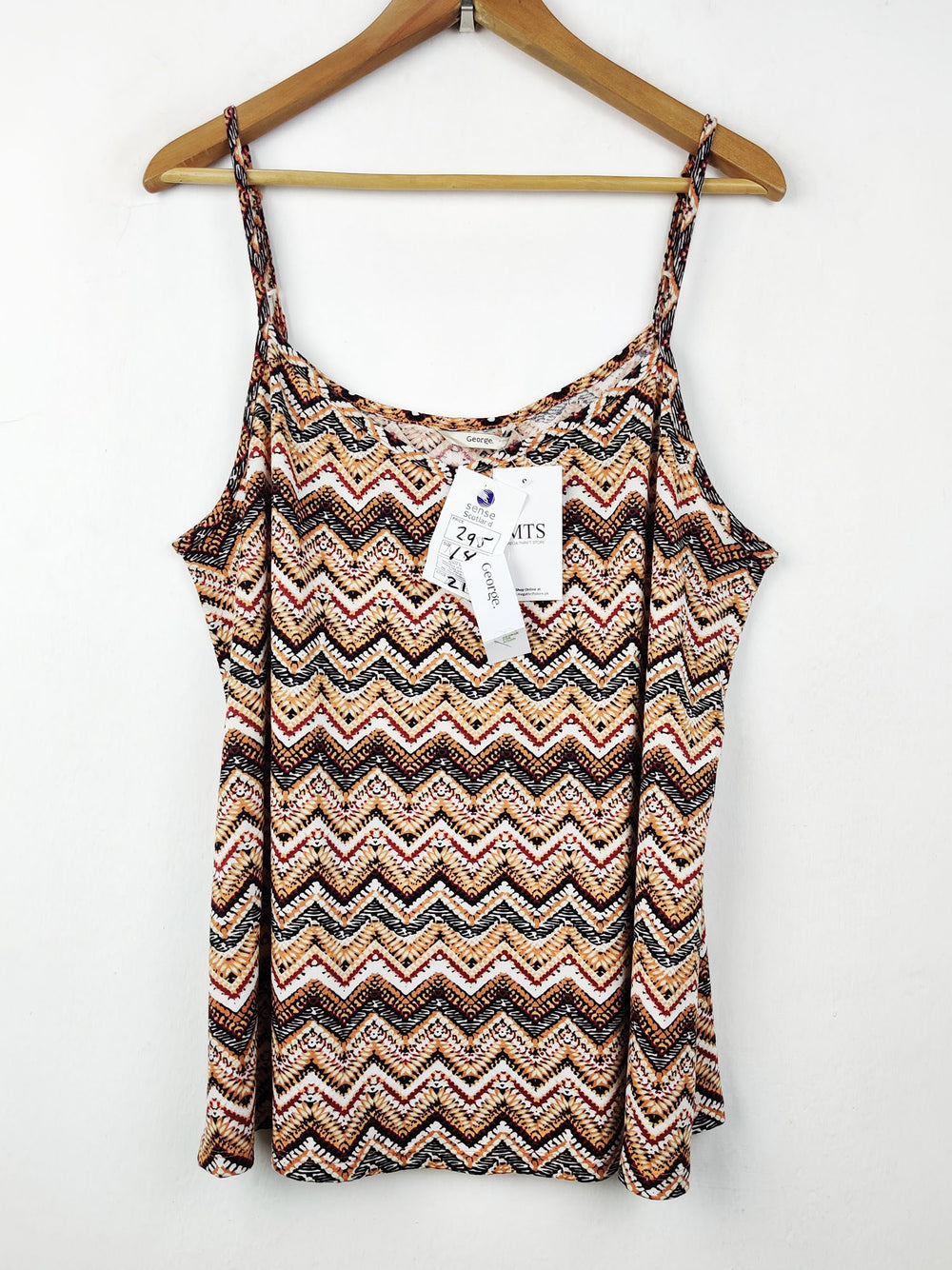 Buy online pre-used pre-loved 100% authentic & Original branded George (SWT-3615) available in Pakistan. Top international brands avilable.