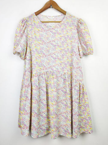 Buy online pre-used pre-loved 100% authentic & Original branded Primark (SWT-3653) available in Pakistan. Top international brands avilable.