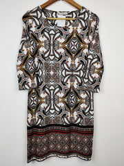 Buy online pre-used pre-loved 100% authentic & Original branded George (SWT-367) available in Pakistan. Top international brands avilable.