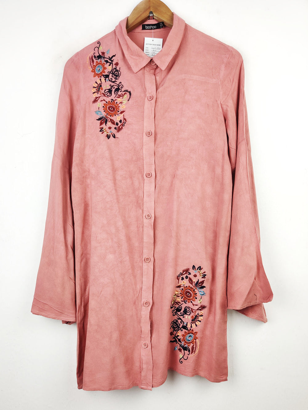 Buy online pre-used pre-loved 100% authentic & Original branded Boohoo (SWT-3910) available in Pakistan. Top international brands avilable.