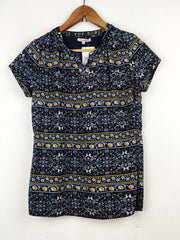 Buy online pre-used pre-loved 100% authentic & Original branded Passion (SWT-3943) available in Pakistan. Top international brands avilable.