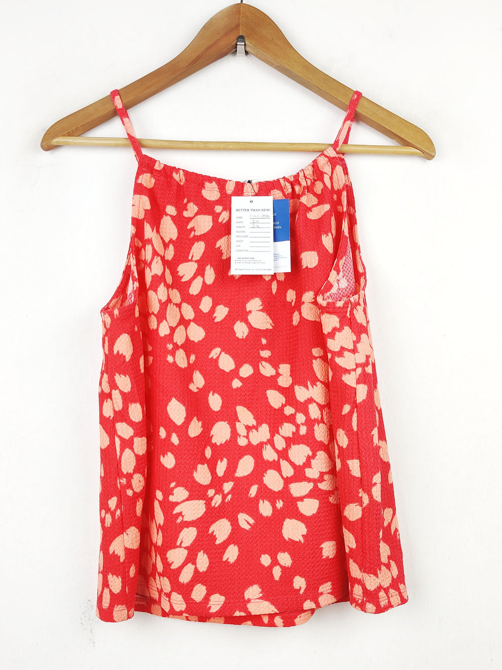 Buy online pre-used pre-loved 100% authentic & Original branded Papaya (SWT-3944) available in Pakistan. Top international brands avilable.