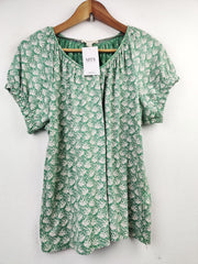 Buy online pre-used pre-loved 100% authentic & Original branded White Stuff (SWT-3990) available in Pakistan. Top international brands avilable.