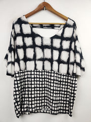 Buy online pre-used pre-loved 100% authentic & Original branded Next (SWT-3995) available in Pakistan. Top international brands avilable.