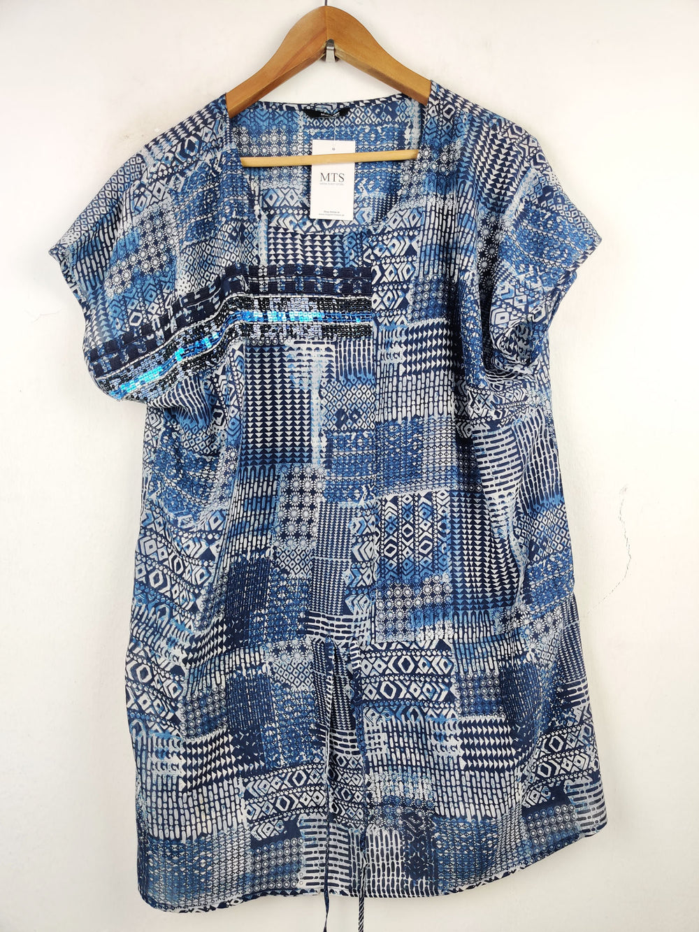 Buy online pre-used pre-loved 100% authentic & Original branded M&Co (SWT-4092) available in Pakistan. Top international brands avilable.