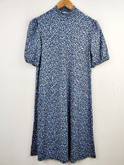 Buy online pre-used pre-loved 100% authentic & Original branded Papaya (SWT-4130) available in Pakistan. Top international brands avilable.