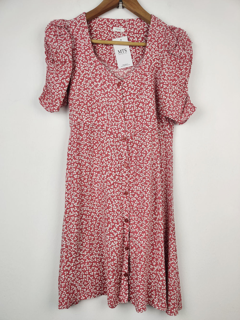 Buy online pre-used pre-loved 100% authentic & Original branded Next (SWT-424) available in Pakistan. Top international brands avilable.