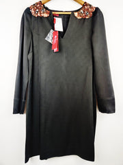 Buy online pre-used pre-loved 100% authentic & Original branded Monsoon (SWT-4331) available in Pakistan. Top international brands avilable.