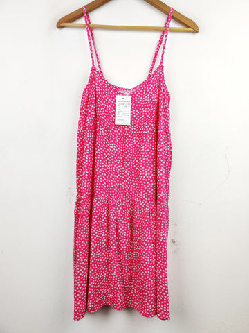 Buy online pre-used pre-loved 100% authentic & Original branded Primark (SWT-4356) available in Pakistan. Top international brands avilable.