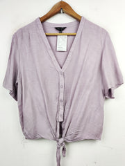 Buy online pre-used pre-loved 100% authentic & Original branded New Look (SWT-4391) available in Pakistan. Top international brands avilable.