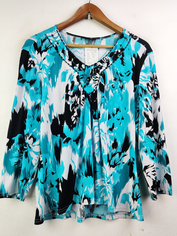 Buy online pre-used pre-loved 100% authentic & Original branded Touch Collection (SWT-4561) available in Pakistan. Top international brands avilable.