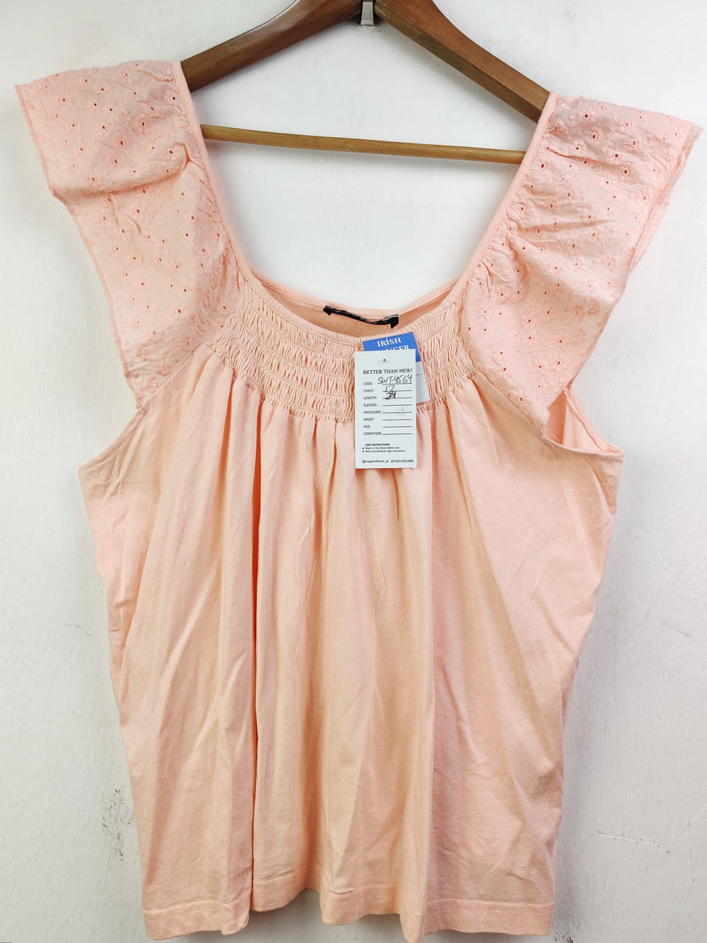 Buy online pre-used pre-loved 100% authentic & Original branded Dunnes Stores (SWT-4564) available in Pakistan. Top international brands avilable.