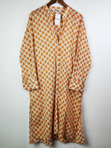 Buy online pre-used pre-loved 100% authentic & Original branded Zara (SWT-4727) available in Pakistan. Top international brands avilable.