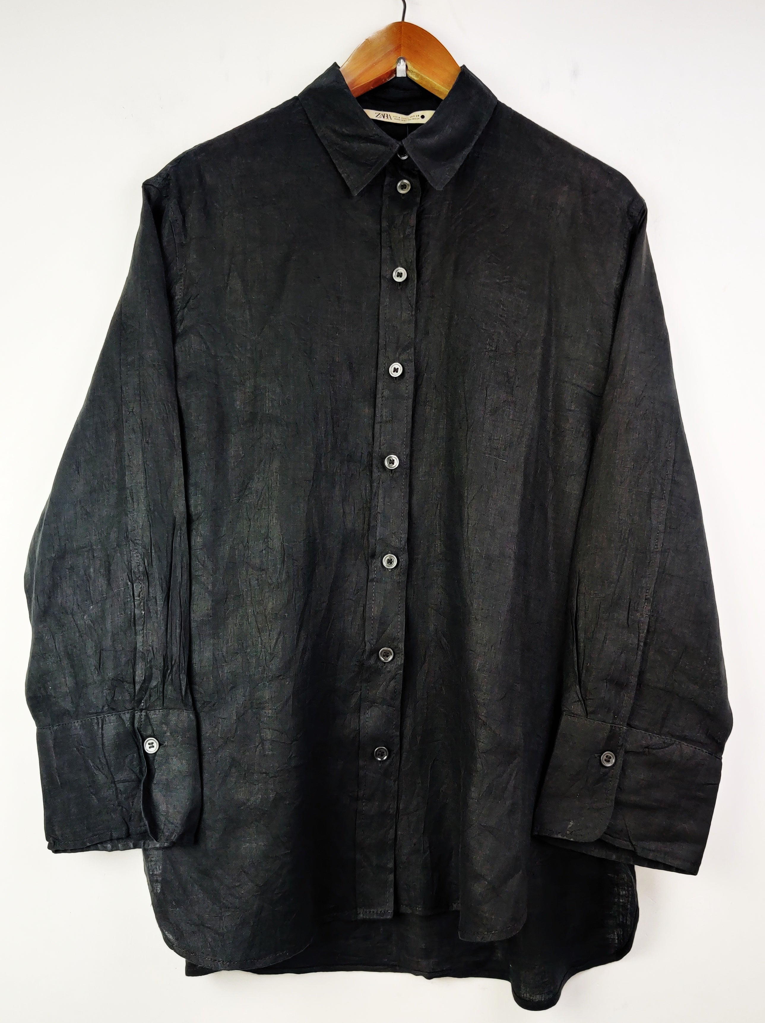 Buy online pre-used pre-loved 100% authentic & Original branded Zara (SWT-4809) available in Pakistan. Top international brands avilable.
