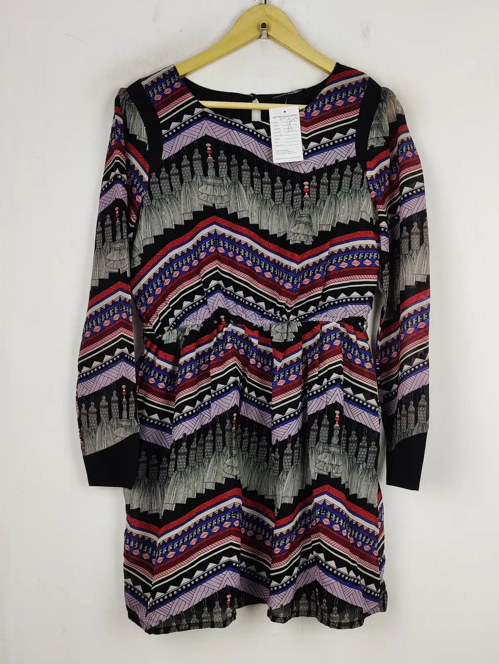 Buy online pre-used pre-loved 100% authentic & Original branded Atmosphere (SWT-5019) available in Pakistan. Top international brands avilable.