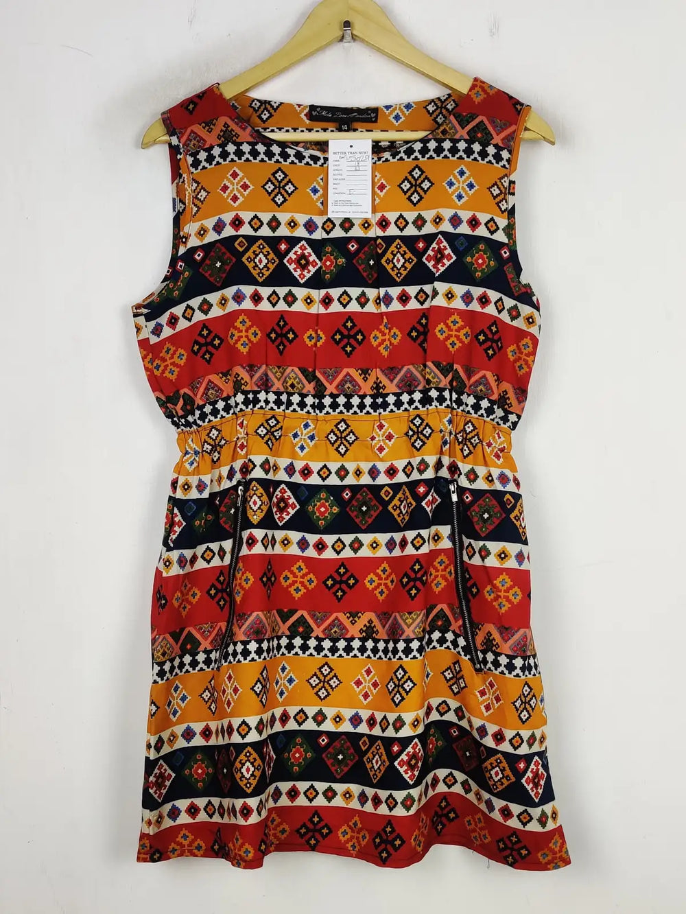 Buy online pre-used pre-loved 100% authentic & Original branded Mela Loves London (SWT-5029) available in Pakistan. Top international brands avilable.