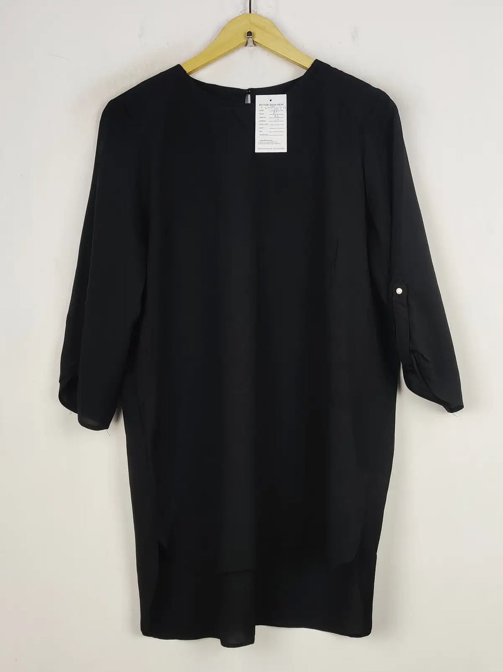 Buy online pre-used pre-loved 100% authentic & Original branded Mango (SWT-5079) available in Pakistan. Top international brands avilable.