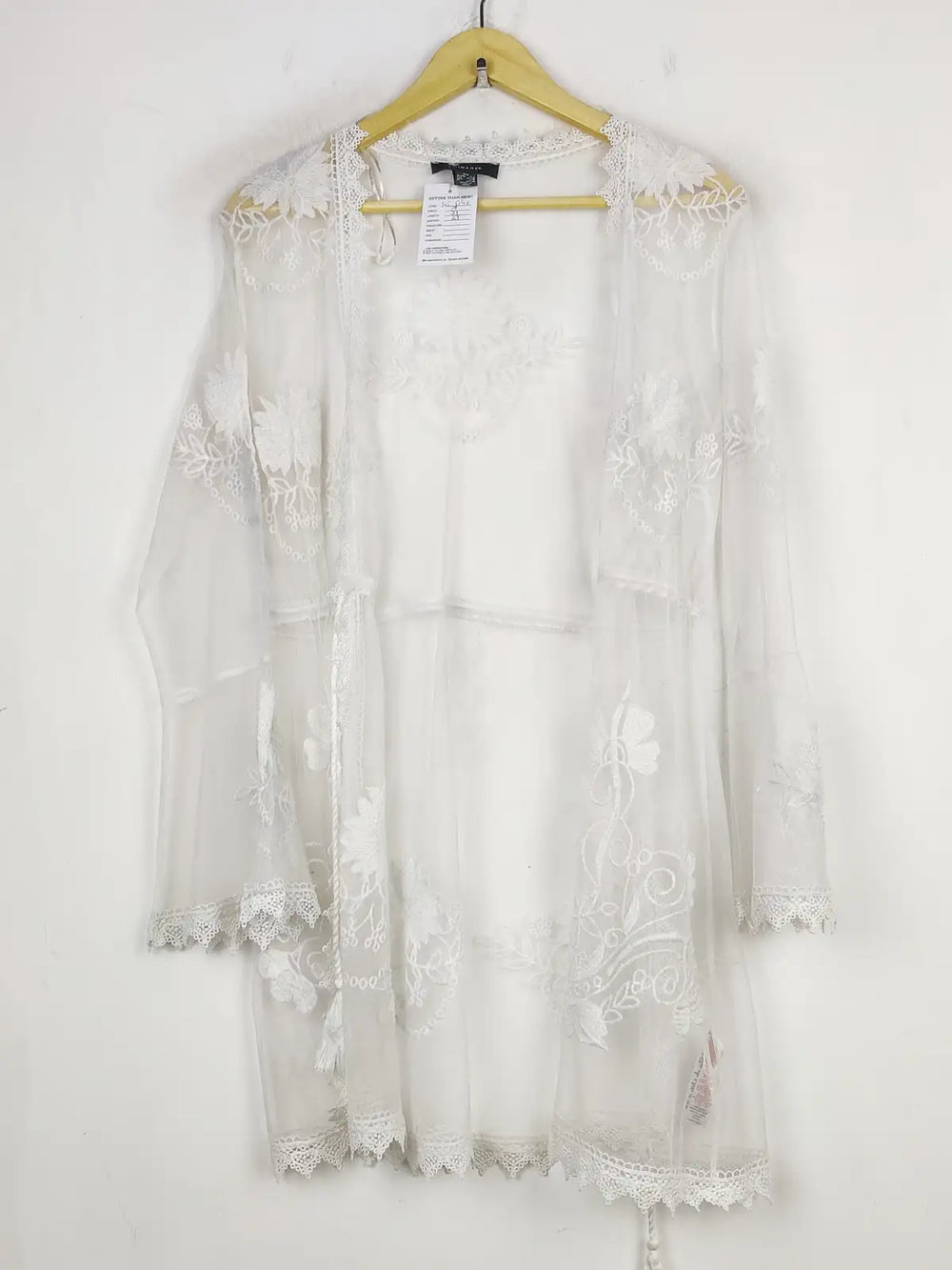 Buy online pre-used pre-loved 100% authentic & Original branded Primark (SWT-5149) available in Pakistan. Top international brands avilable.