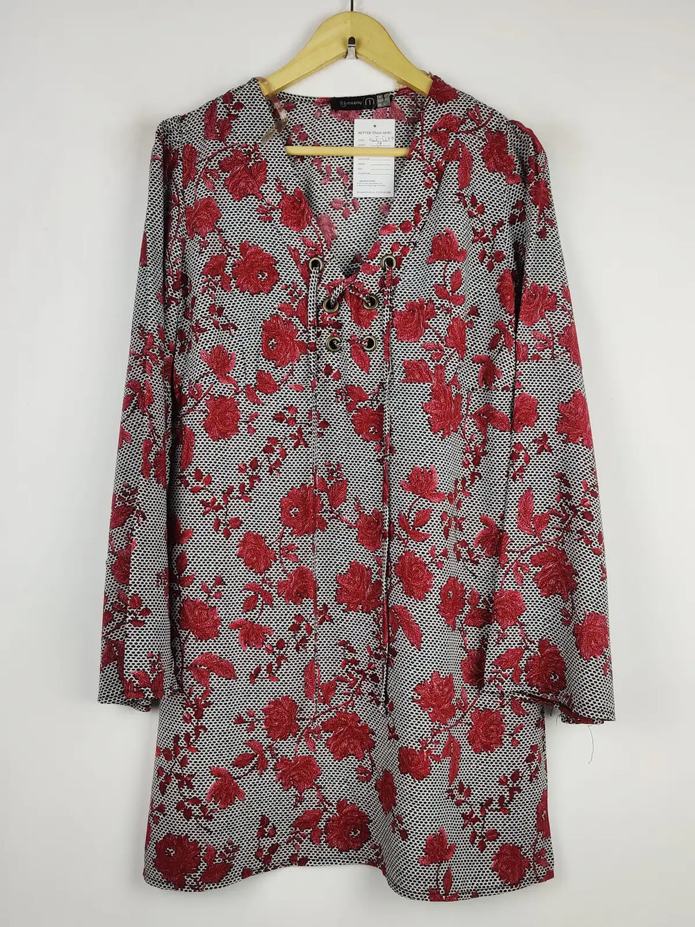 Buy online pre-used pre-loved 100% authentic & Original branded Mileny (SWT-5209) available in Pakistan. Top international brands avilable.