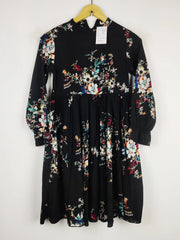 Buy online pre-used pre-loved 100% authentic & Original branded Shein (SWT-5226) available in Pakistan. Top international brands avilable.