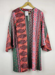 Buy online pre-used pre-loved 100% authentic & Original branded Boohoo (SWT-5284) available in Pakistan. Top international brands avilable.
