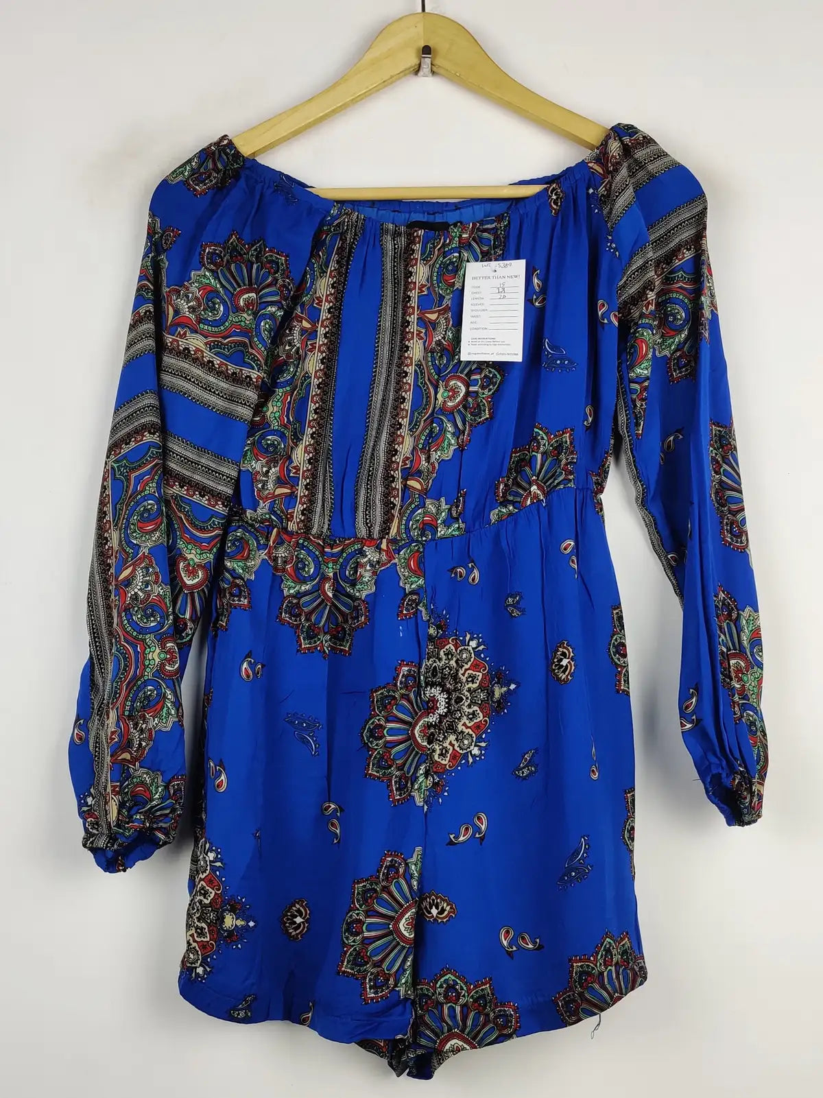 Buy online pre-used pre-loved 100% authentic & Original branded Pretty Little Things (SWT-5389) available in Pakistan. Top international brands avilable.