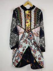 Buy online pre-used pre-loved 100% authentic & Original branded River Island (SWT-5429) available in Pakistan. Top international brands avilable.