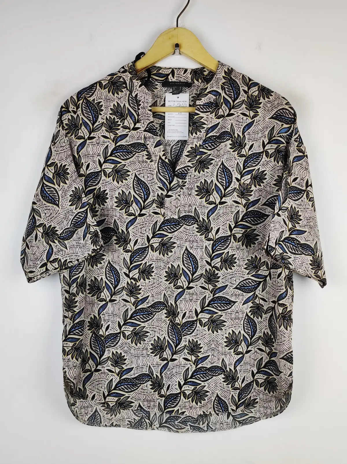 Buy online pre-used pre-loved 100% authentic & Original branded Primark (SWT-5439) available in Pakistan. Top international brands avilable.