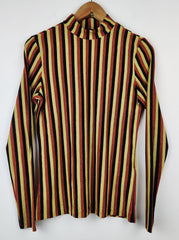 Buy online pre-used pre-loved 100% authentic & Original branded Only (SWT-546) available in Pakistan. Top international brands avilable.