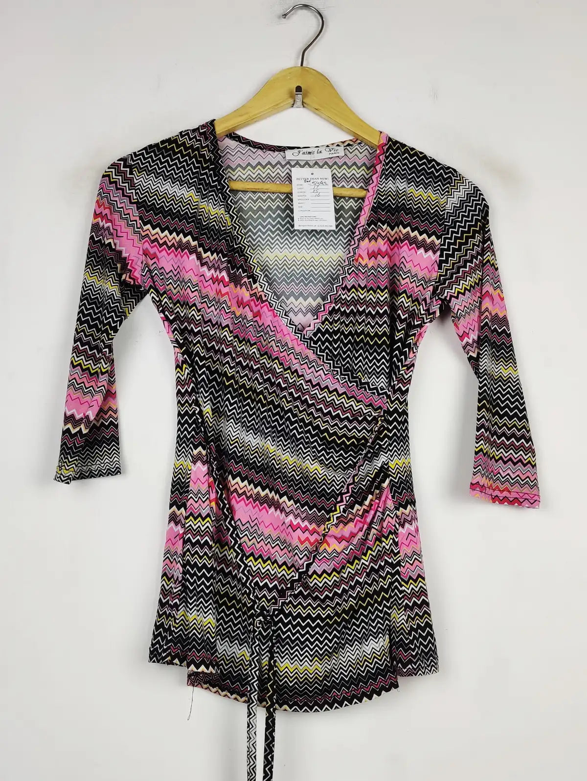 Buy online pre-used pre-loved 100% authentic & Original branded Jaime La Vie (SWT-5492) available in Pakistan. Top international brands avilable.